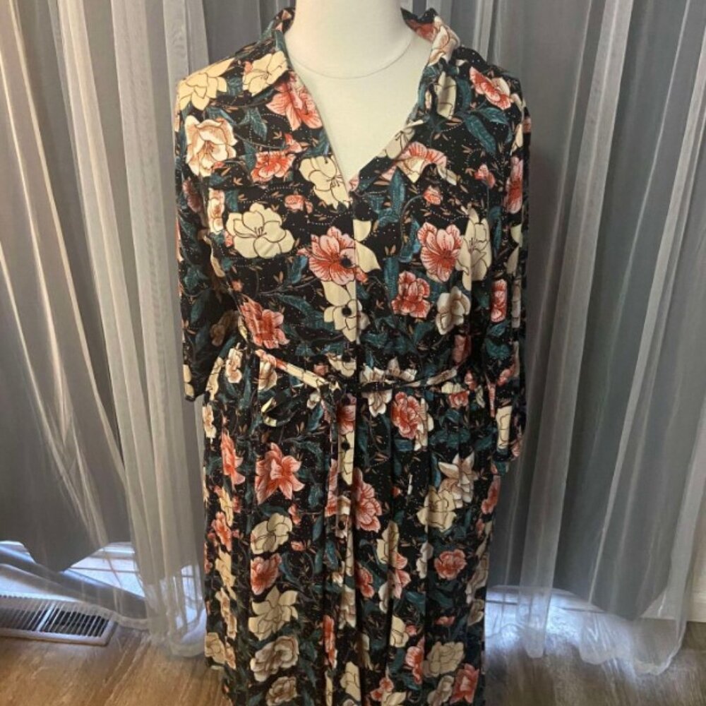 Torrid size 3 Black Floral Midi Challis Shirt Dress - Picture 6 of 8